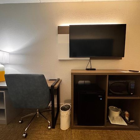 Comfort Inn Darien - North Brunswick מראה חיצוני תמונה
