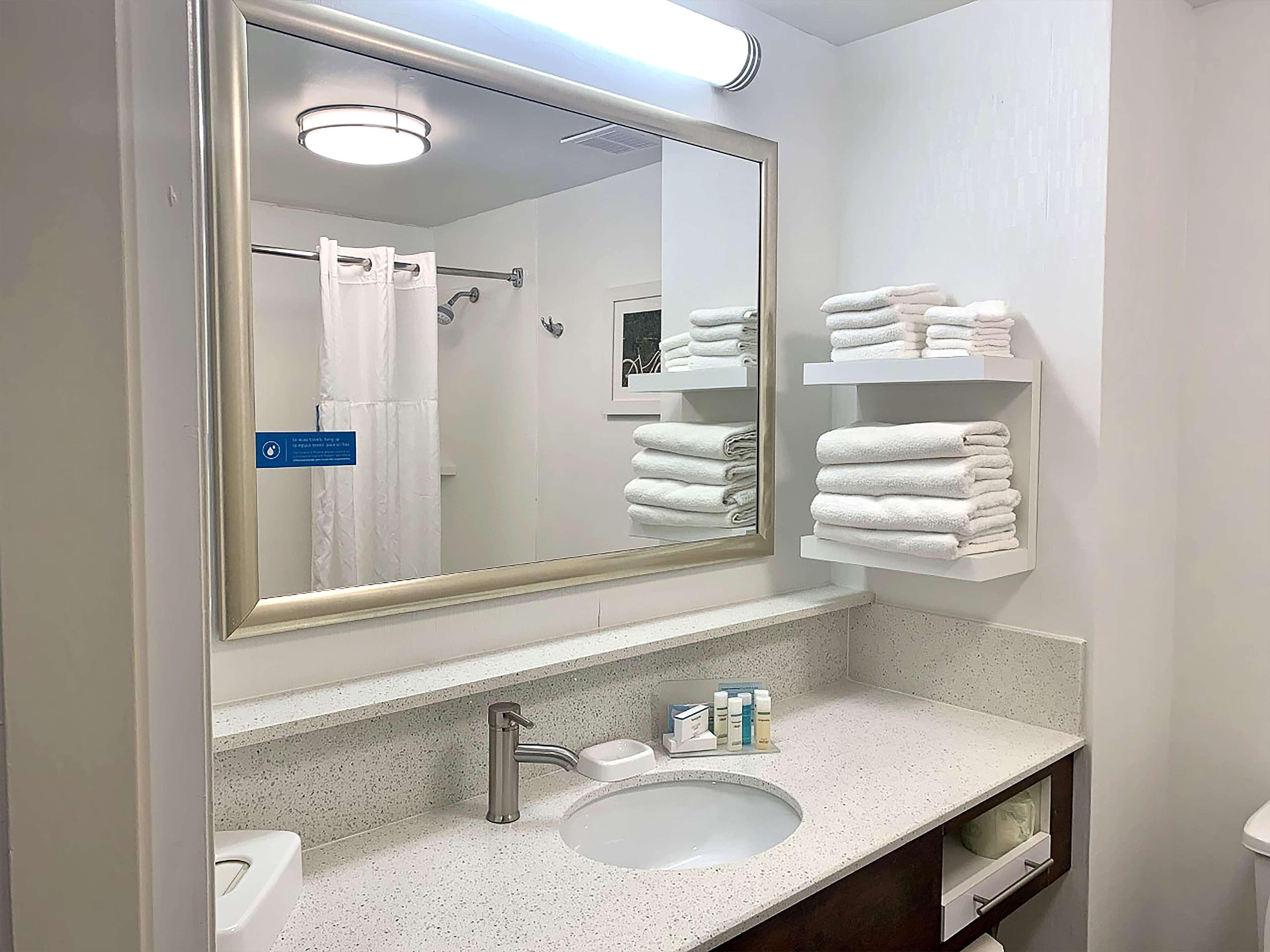 Comfort Inn Darien - North Brunswick מראה חיצוני תמונה