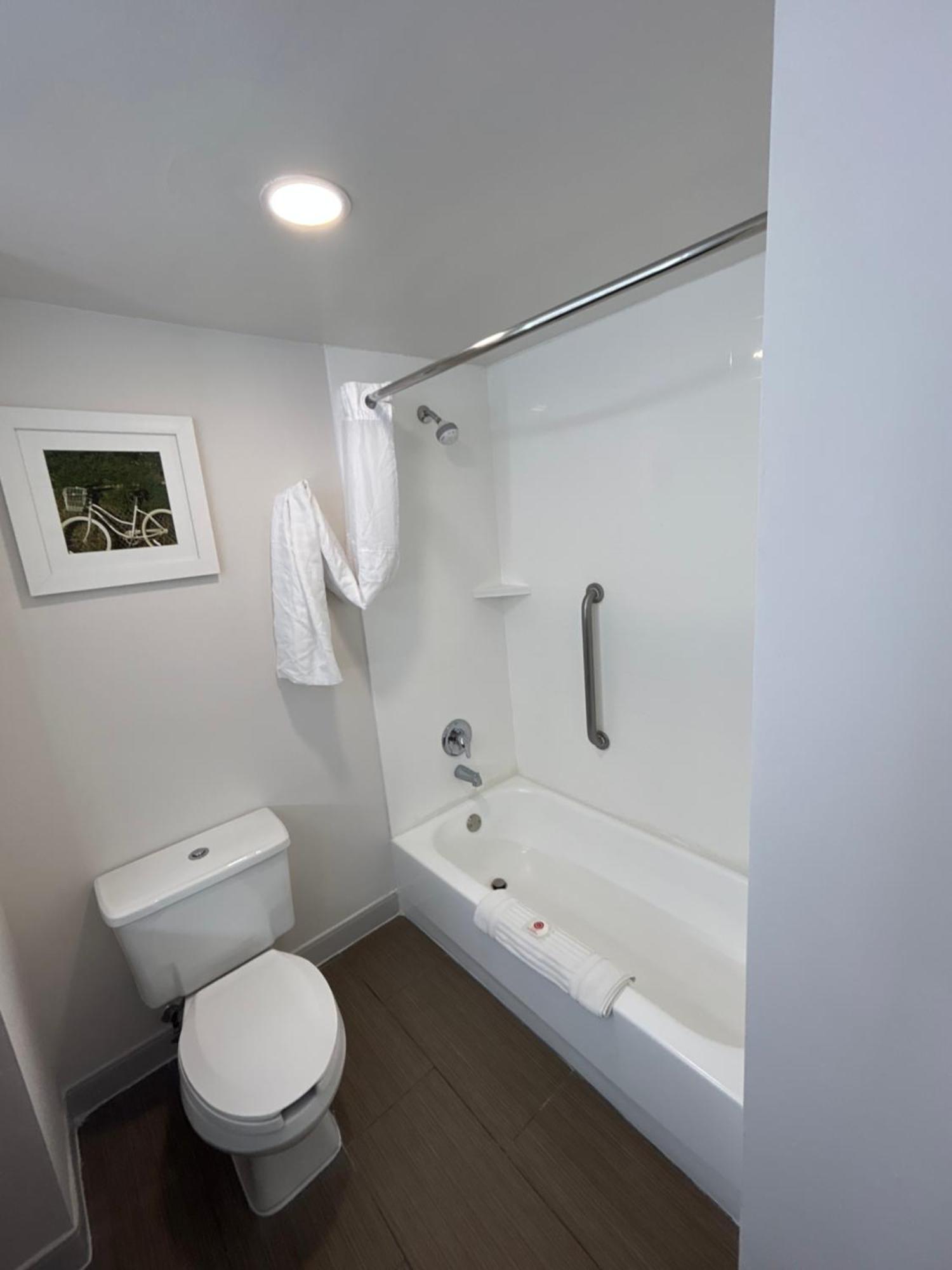 Comfort Inn Darien - North Brunswick מראה חיצוני תמונה